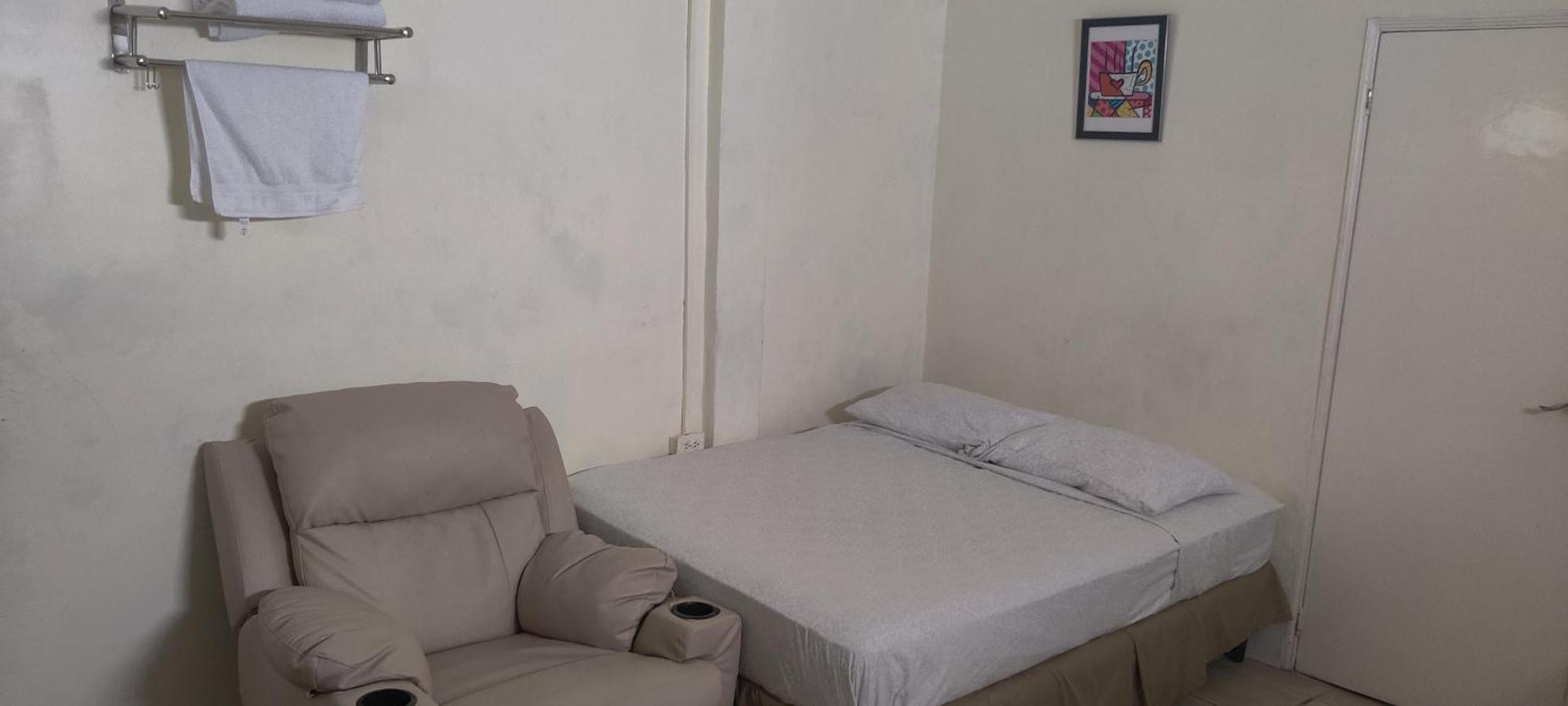 Woodbrook On The Avenue Bed & Breakfast Port of Spain Bagian luar foto