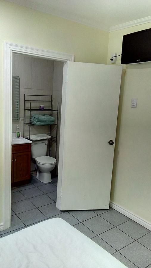 Woodbrook On The Avenue Bed & Breakfast Port of Spain Bagian luar foto