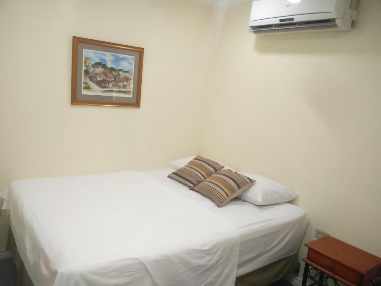 Woodbrook On The Avenue Bed & Breakfast Port of Spain Bagian luar foto