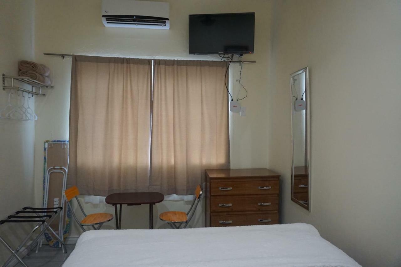 Woodbrook On The Avenue Bed & Breakfast Port of Spain Bagian luar foto